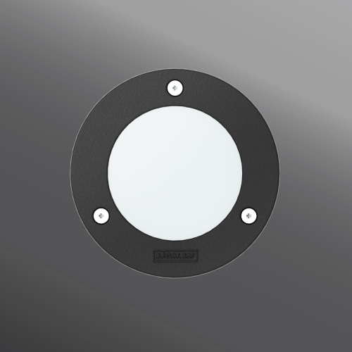 Ligman Lighting's Vios Recessed Guide Light (model UVI-40XXX).